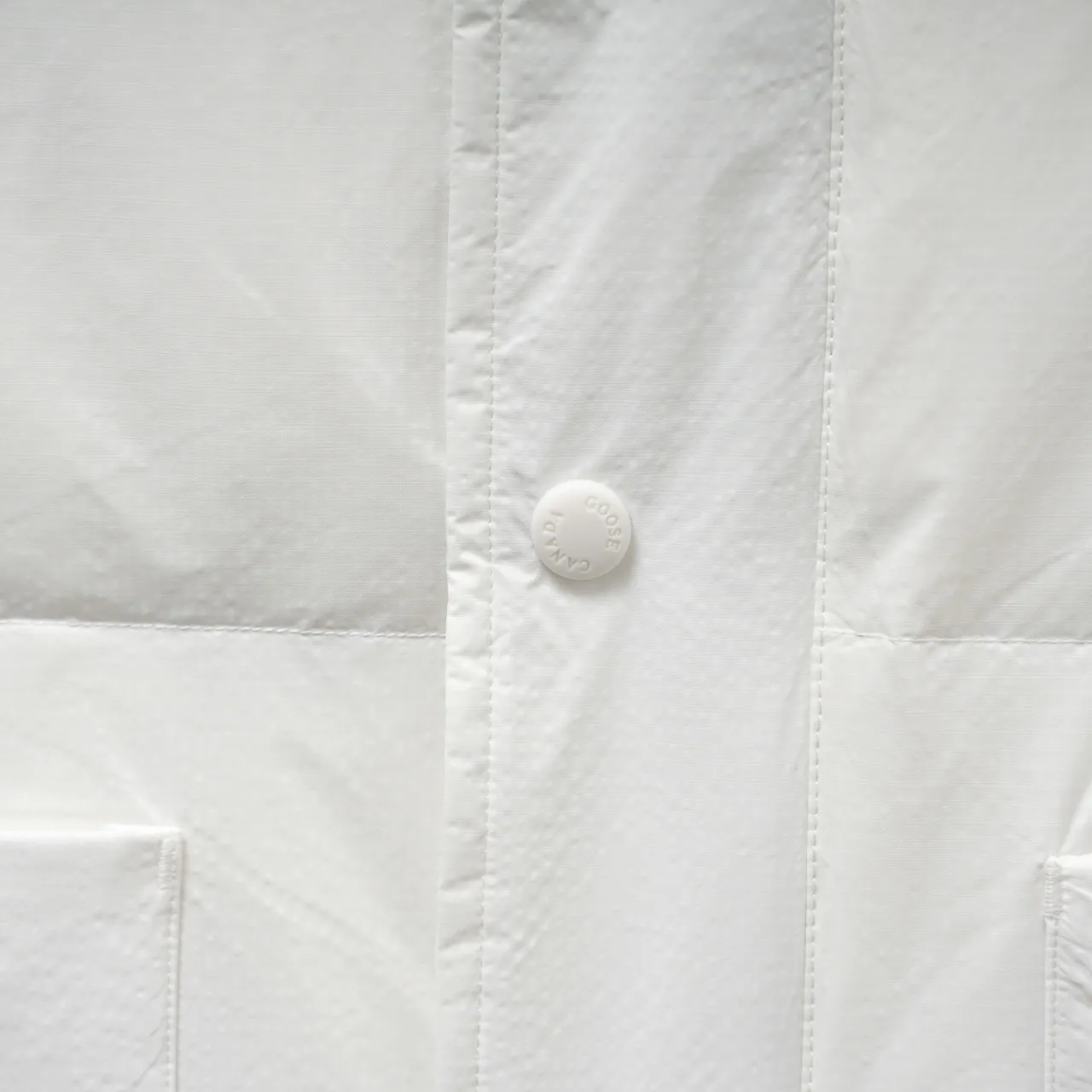 P400 CANADA GOOSE丨Canada Goose Glacier Stand Collar Down Vest Color: White Size: XS-XXL